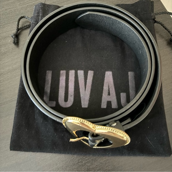 LUV AJ Black Leather Belt with Heart Buckle - Picture 2 of 4